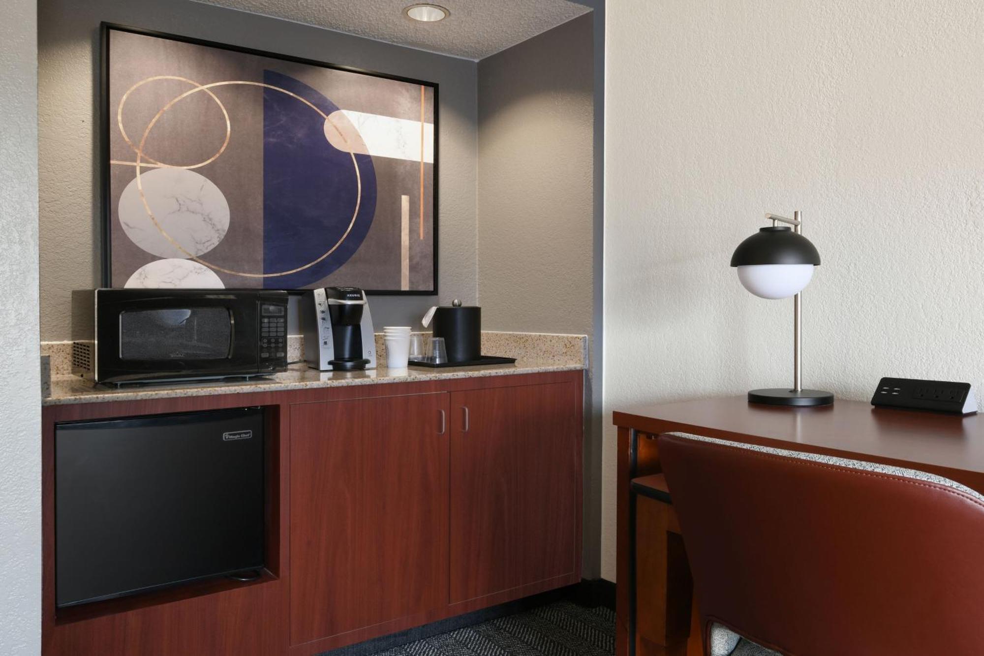 Courtyard Dallas Las Colinas Irving Eksteriør bilde